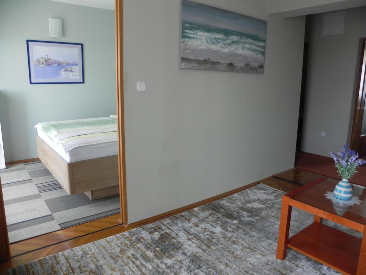 Apartments Katalenic Selce Exterior foto