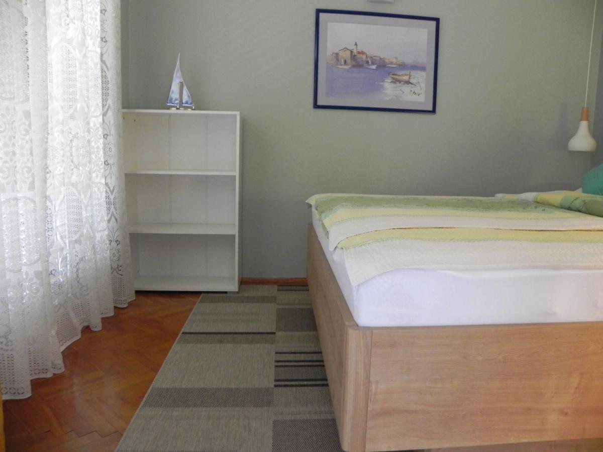 Apartments Katalenic Selce Exterior foto